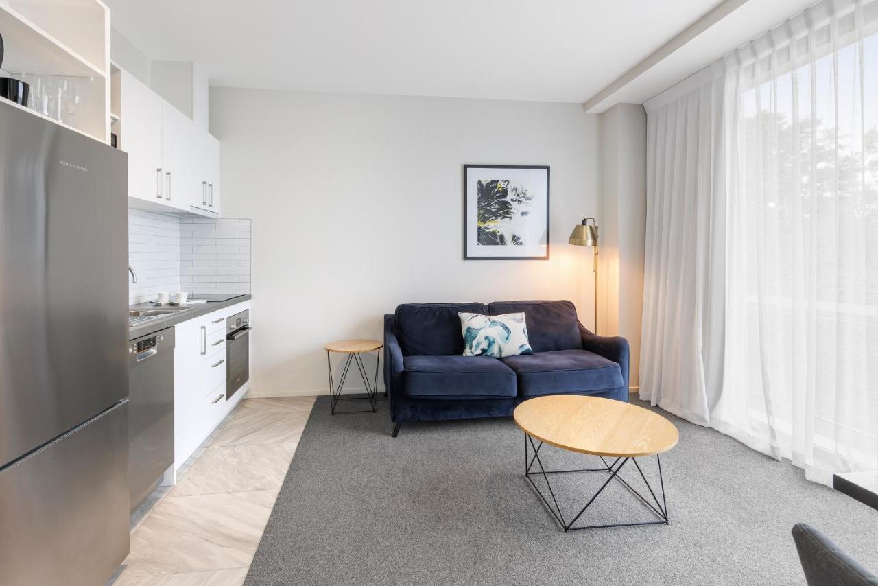 Hidden Lake Hotel & Apartments Cambridge Luaran gambar