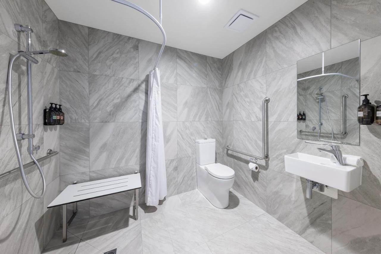 Hidden Lake Hotel & Apartments Cambridge Luaran gambar